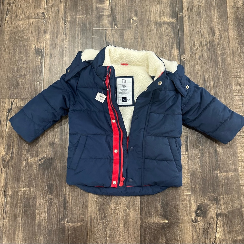 GAP KIDS NWT Puffer Jacket